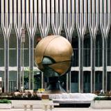 World Trade Center Plaza F1040040