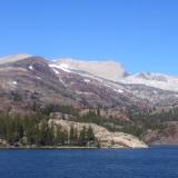 the summer mountains at Yosemite 