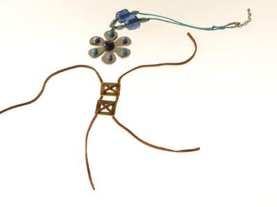 Bracelets 839