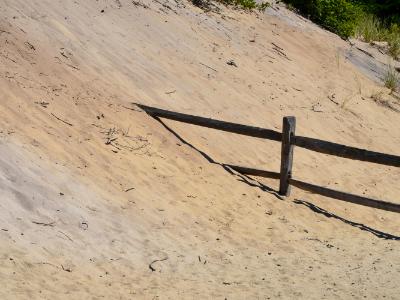 fence to nowhere
