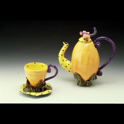 Dragonfly Teapot, Cup & Saucer Dragonfly Teapot, Cup & Saucer