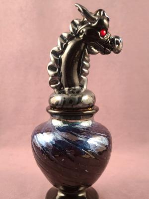 #04232107 Jar 11''Hx5''W $450 #04232107 Jar 11''Hx5''W $450