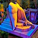 Angel in New Orleans cemetery 