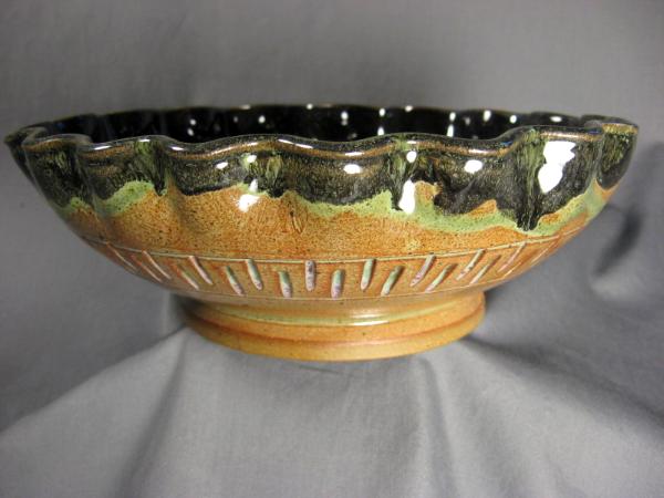 110327.B Fluted Bowl with Decorative Carving