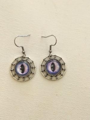 Lavendar Cat eye earrings (SOLD) Lavendar Cat eye earrings (SOLD)