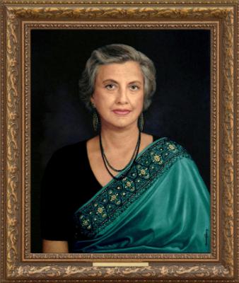 Dr Shireen Khan