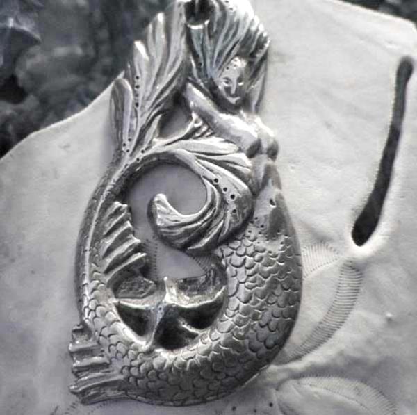 Mermaid Brooch / Pin by Liza Paizis original design