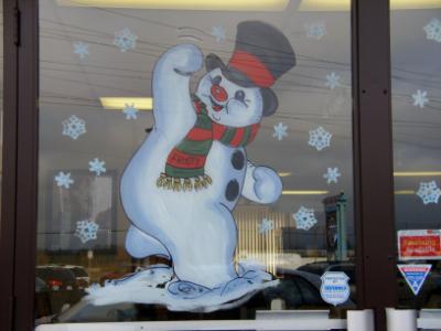 Frosty waving to come on in