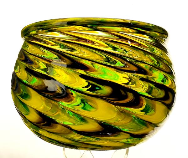 #10262629 Bowl  feather twist design 4.25''HX6''W $125.00