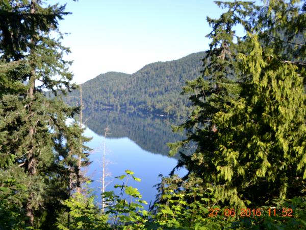 Crescent Lake, Washington