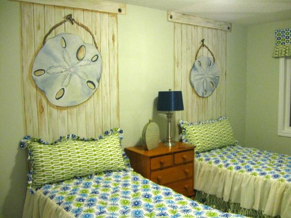 Sand dollar mural