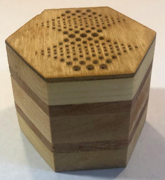 Hex Box with op-art design lid