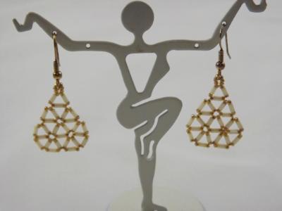 E-60 Ivory Snowshoe Beaded Earrings E-60 Ivory Snowshoe Beaded Earrings