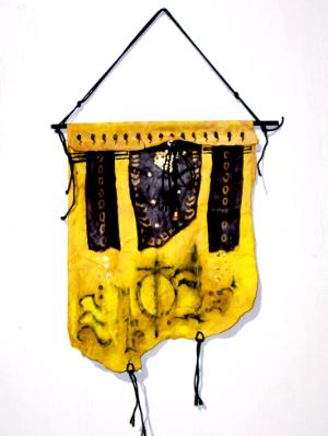 Yellow Wallhanger Yellow Wallhanger