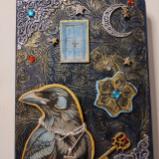 A Crow and the secret door Journal