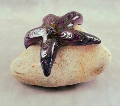 #08222405 Starfish on rock 3.75''HX6''WX4.75''D $150.00 #08222405 Starfish on rock 3.75''HX6''WX4.75''D $150.00