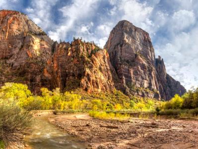 Towering Mountains over the Virgin River Towering Mountains over the Virgin River