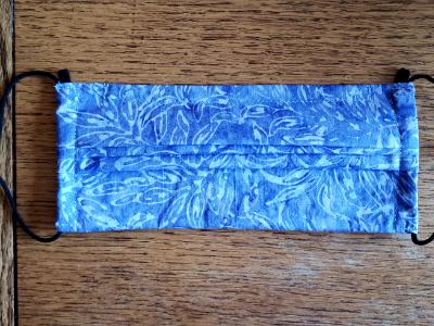 Pleated cotton batik facemask