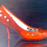 red shoe 