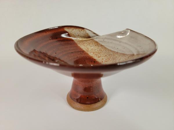Flower vase with flower frog - Item# 161002.Q