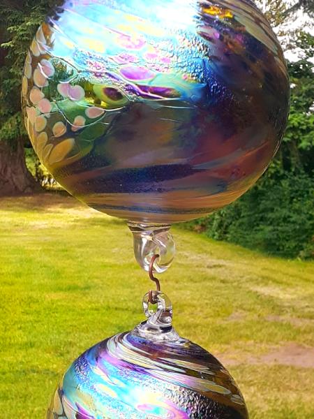 #06192502 3-Hanging Ball Sculpture UW Colors LG-7'' Med-5.75'' Sm-4.5'' 23.5''Long $180.00
