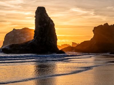 Sea Stacks Golden Silhouette Sea Stacks Golden Silhouette