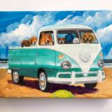 7 DOGS HEAD TO THE BEACH IN A VW TRANSPORTER