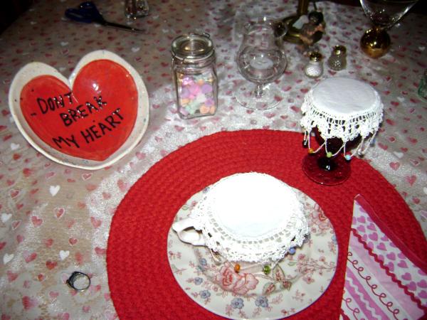 2010 valentines Day Table Setting