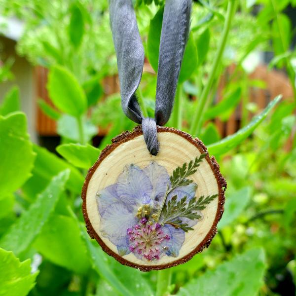 Pressed Flower Wood Slice Ornament