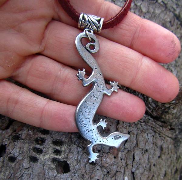 Lizard Gecko pendant charm necklace SALE