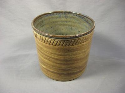 110708.P Multi-Clay Crock