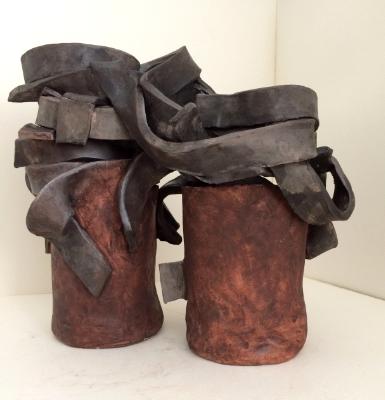 Entangled, black oxide ceramic Entangled, black oxide ceramic
