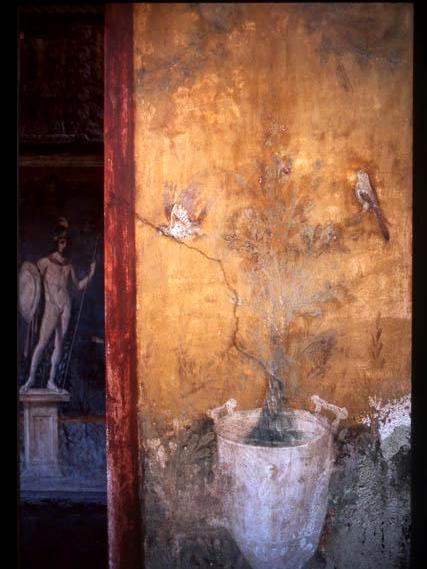 Mars and white urn - House of Venus on the Shell, Herculaneum