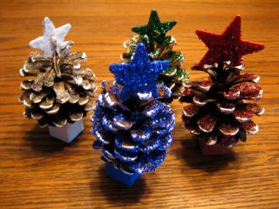 Pinecone Glitter Trees Pinecone Glitter Trees