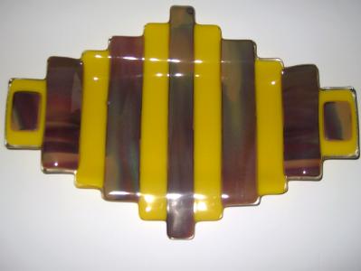 Graduated yellow platter Graduated yellow platter