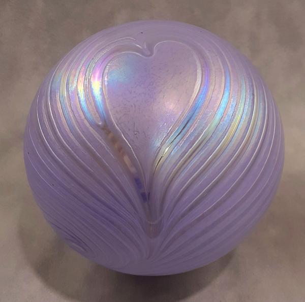 #01102615 Med Float purple heart design   5.75'' $80.00