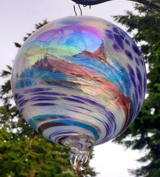 #06192504 3-Hanging Ball Sculpture LG-6.5'' Med-5.5'' Sm-4.5'' 22.5'' Long $180.00