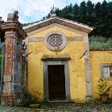 Tiny Chapel at gate, Villa Controni