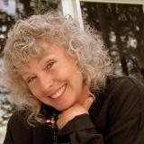 Helen Saunders