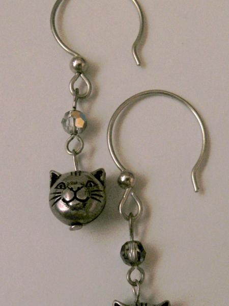 The cat's meow earrings in silver