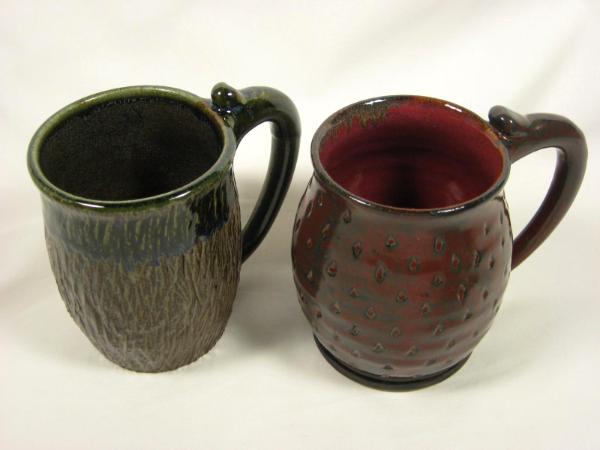 100829.F, H Textured Mugs