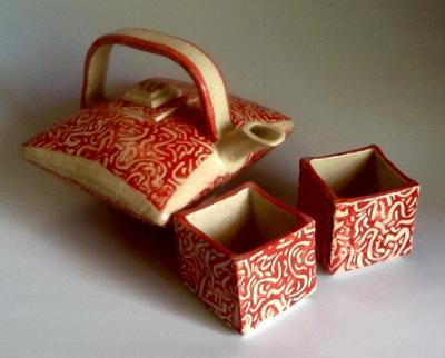 Red and White Tea for Two Red and White Tea for Two