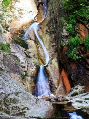 Nevele Falls Chute Nevele Falls Chute