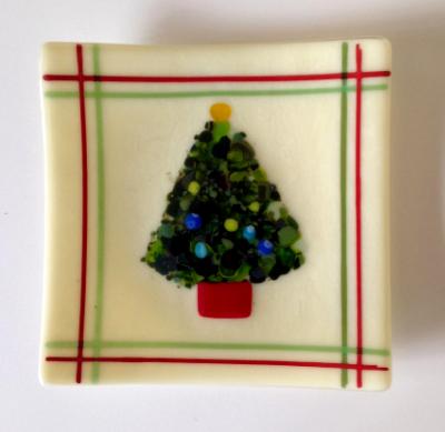 Christmas tree platter 8x8