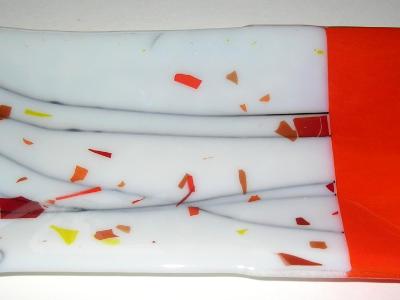 White/confetti/orange tray
