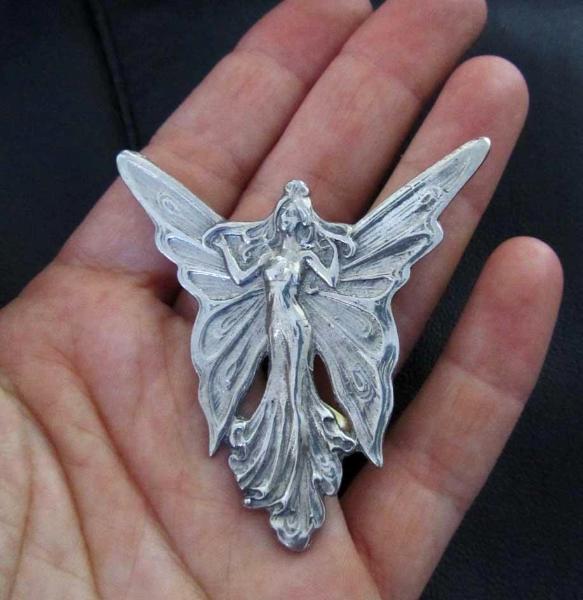 Angel Art Nouveau brooch / pin from a vintage design