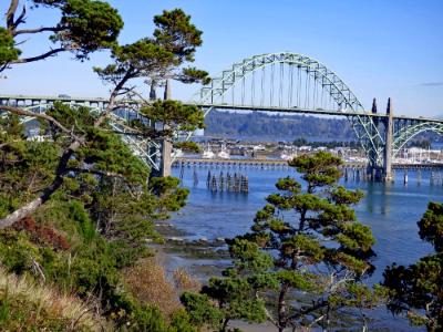 Yaquina Bay Bridge