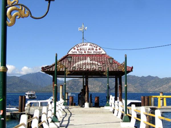 main boat dock for travel to other islands