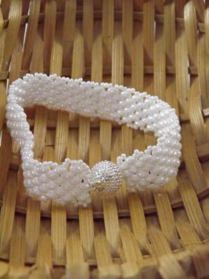 B-79 white woven bracelet B-79 white woven bracelet