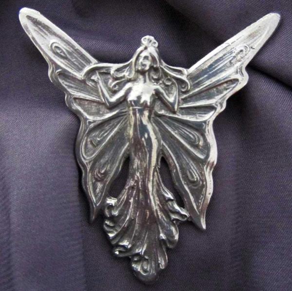 Angel Art Nouveau brooch / pin from a vintage design